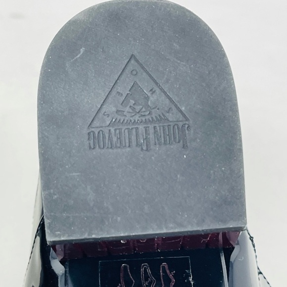 John Fluevog Black Burgundy Navy Red Patent Leather Shoe - Picture 11 of 12